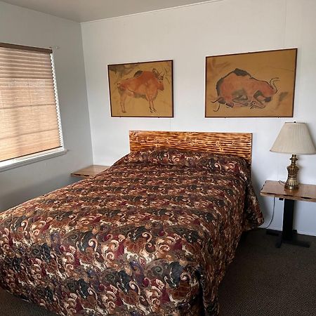Rim Rock Motel Альтурас Экстерьер фото